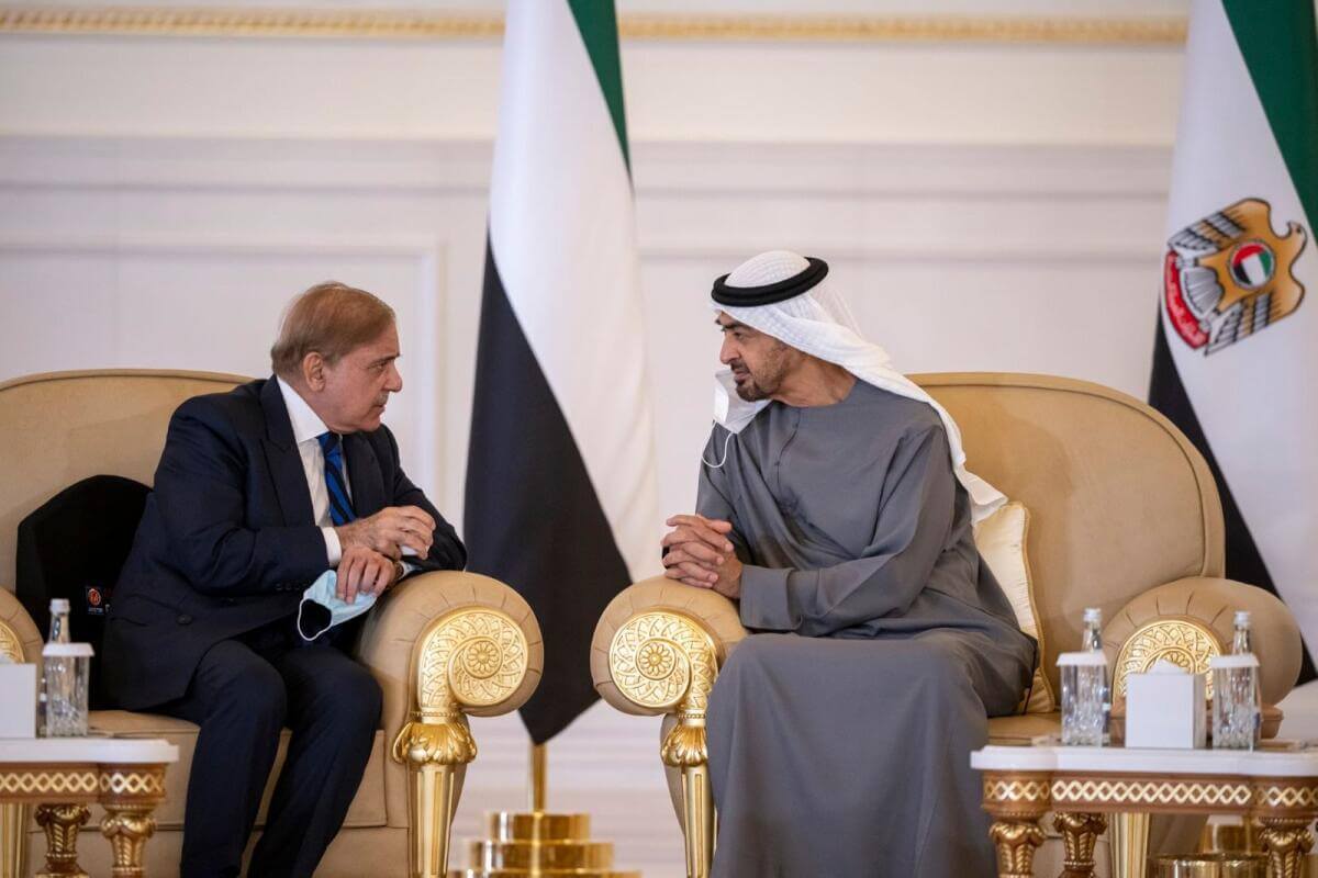 Pakistan Gets $1 Billion Deposit From UAE Ahead Of Key IMF Decision