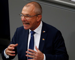 Volker Beck, pro Germany politician